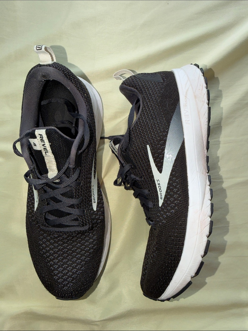 Brooks Women's Black and White Running Sneakers